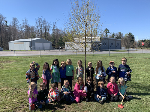 Students outside enjoying Earth Day!